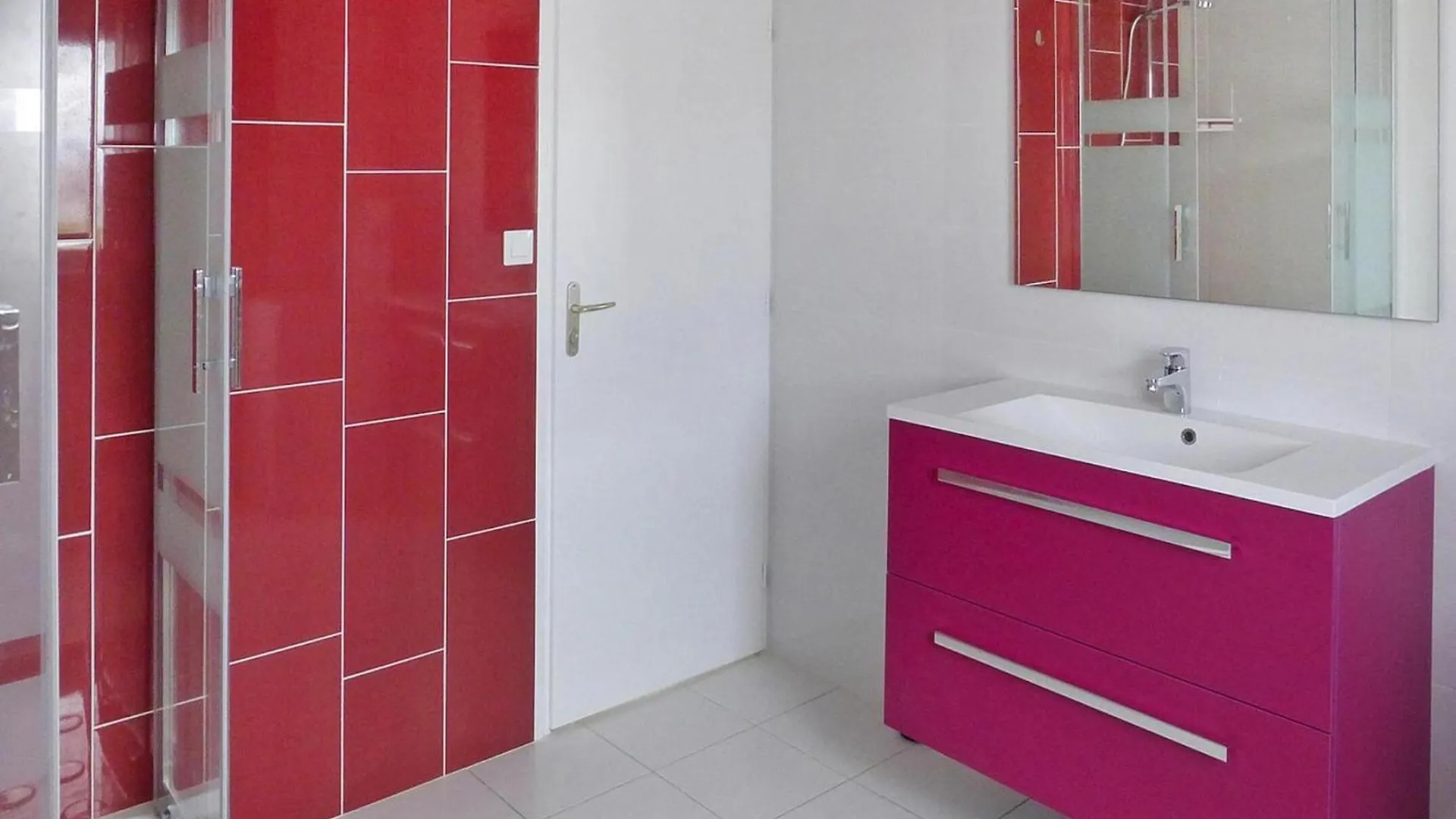 Modern Semi Detached House With Terrace Saint Quay Portrieux Villa Vakantiehuis