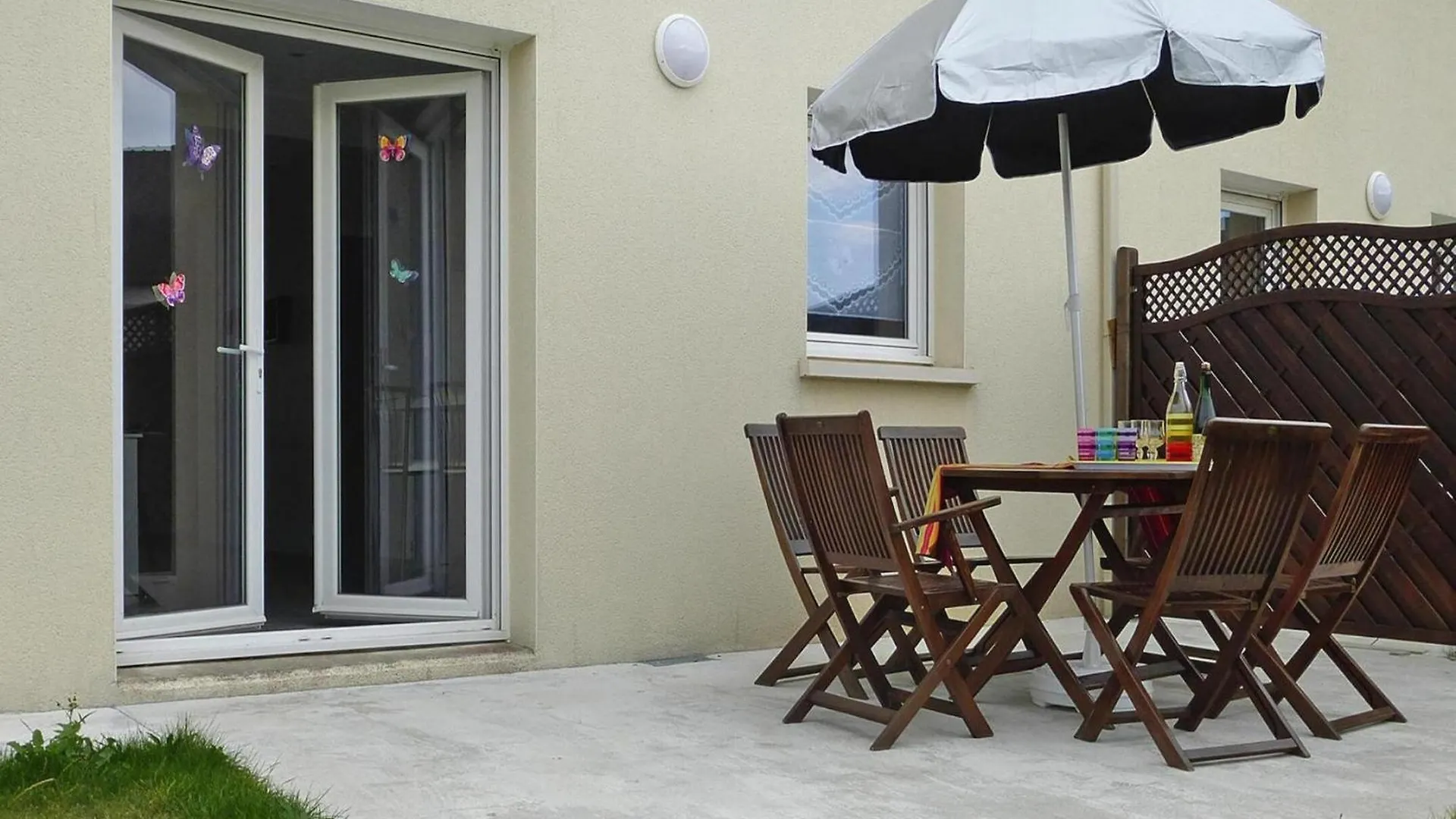 Vakantiehuis Modern Semi Detached House With Terrace Saint Quay Portrieux Villa