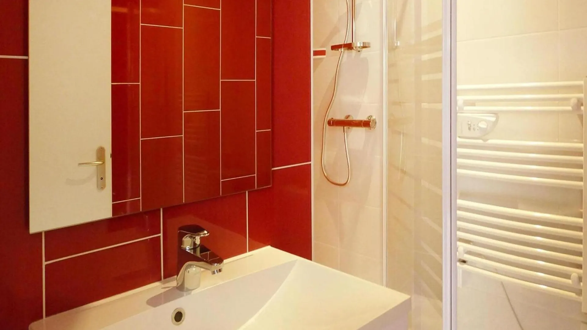 Vakantiehuis Modern Semi Detached House With Terrace Saint Quay Portrieux Villa