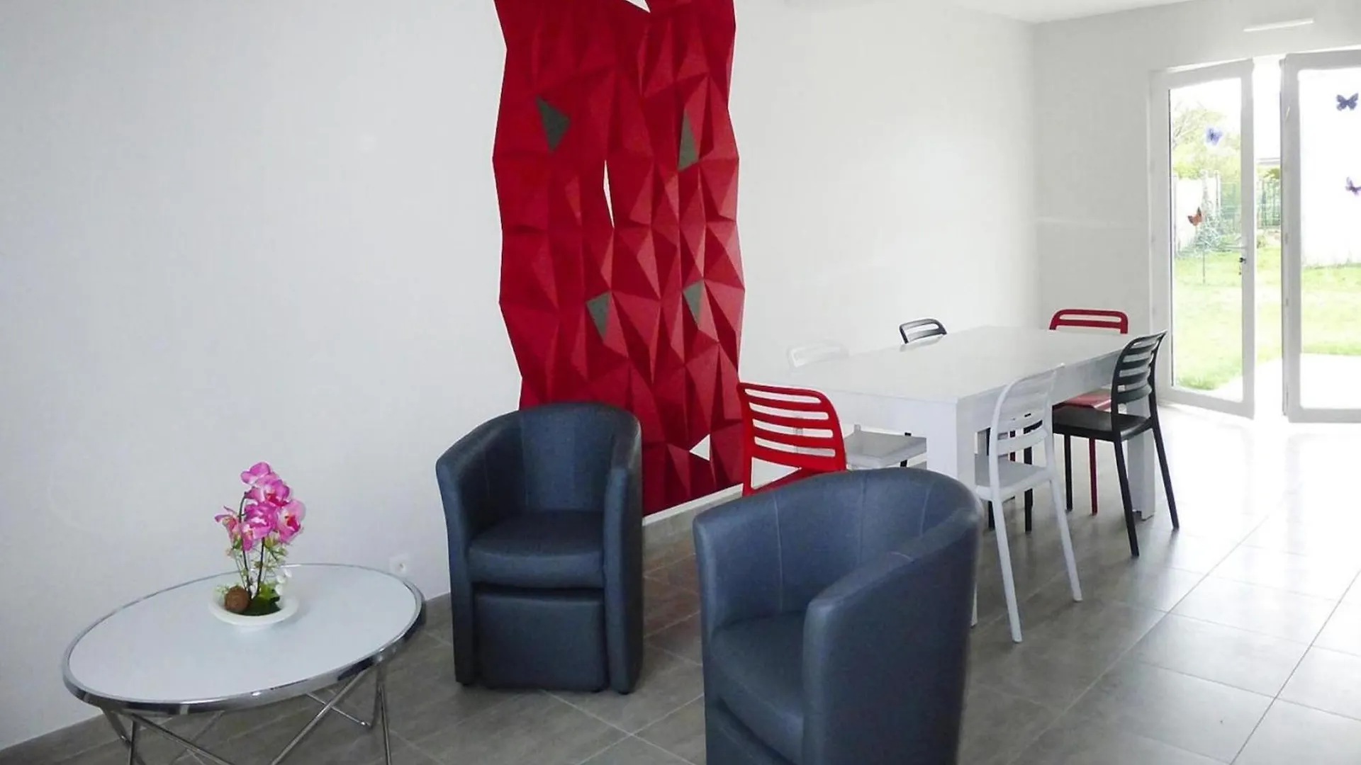 Vakantiehuis Modern Semi Detached House With Terrace Saint Quay Portrieux Villa